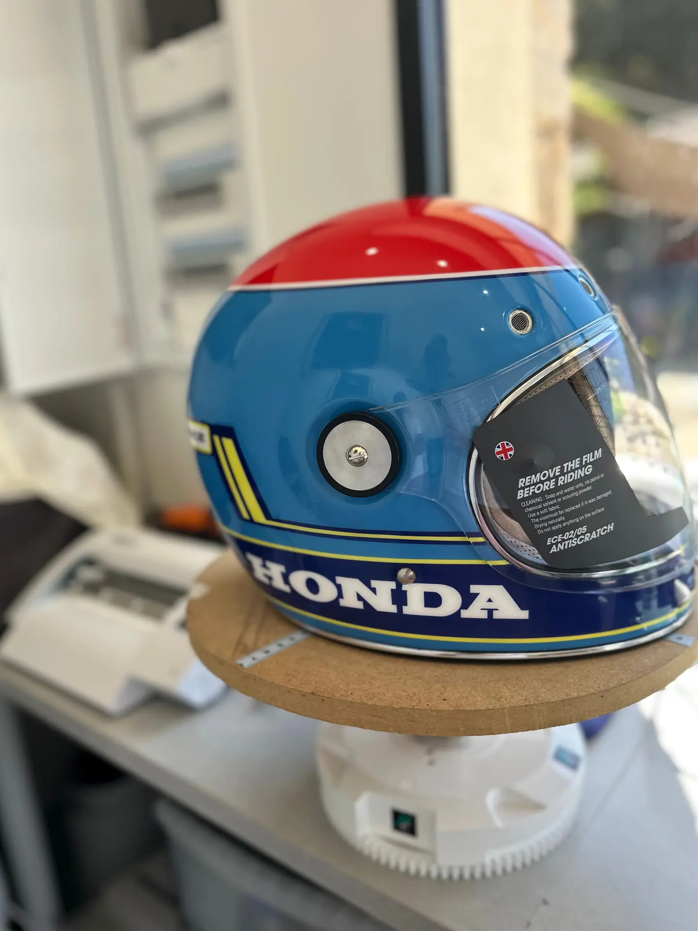 Second profil intérieur du casque Honda Racing Heritage