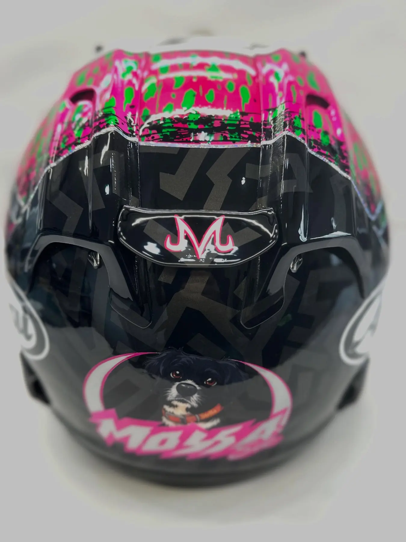 Vue arrière du casque Lucas Mahias