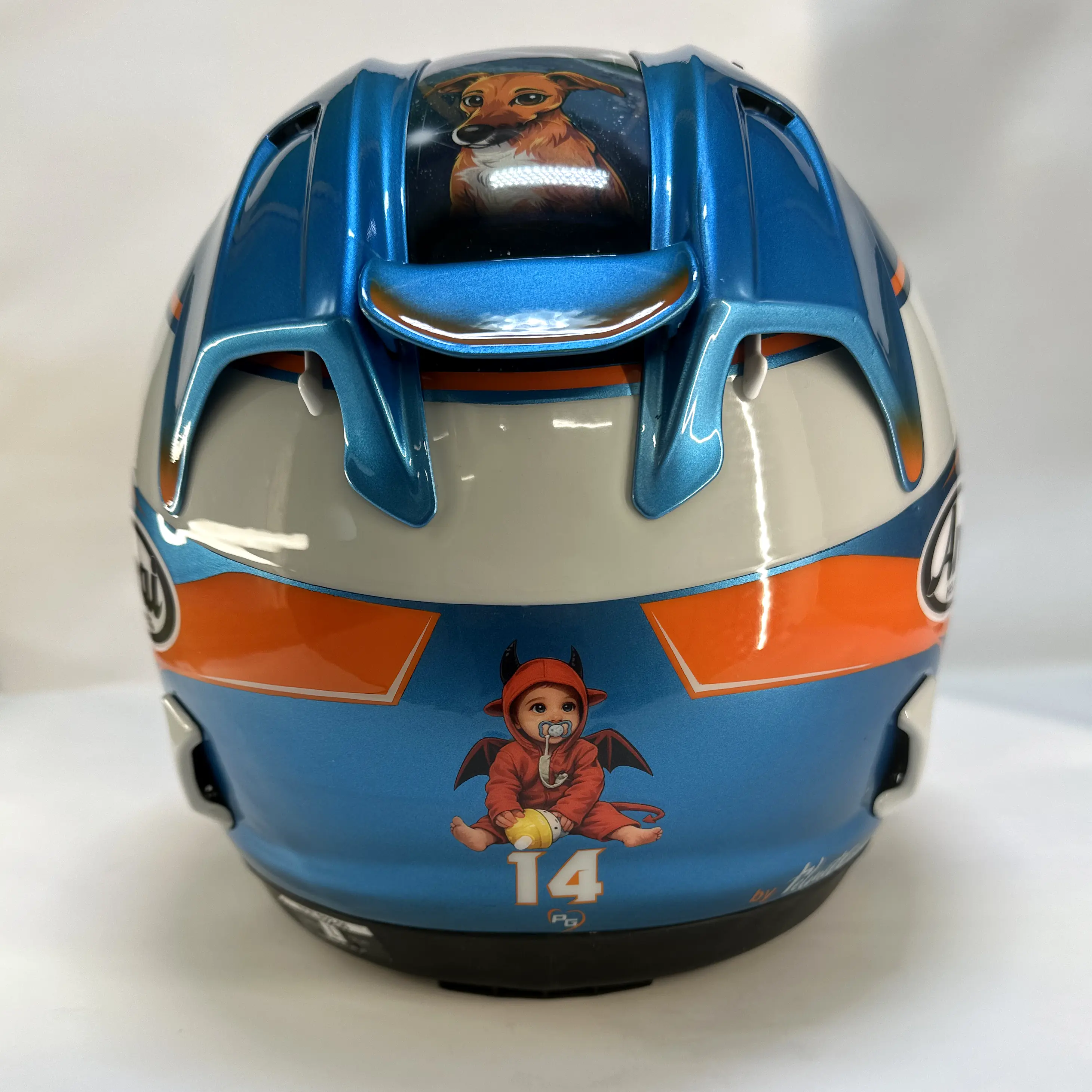 Vue arrière du casque Arai Pietri Distribution