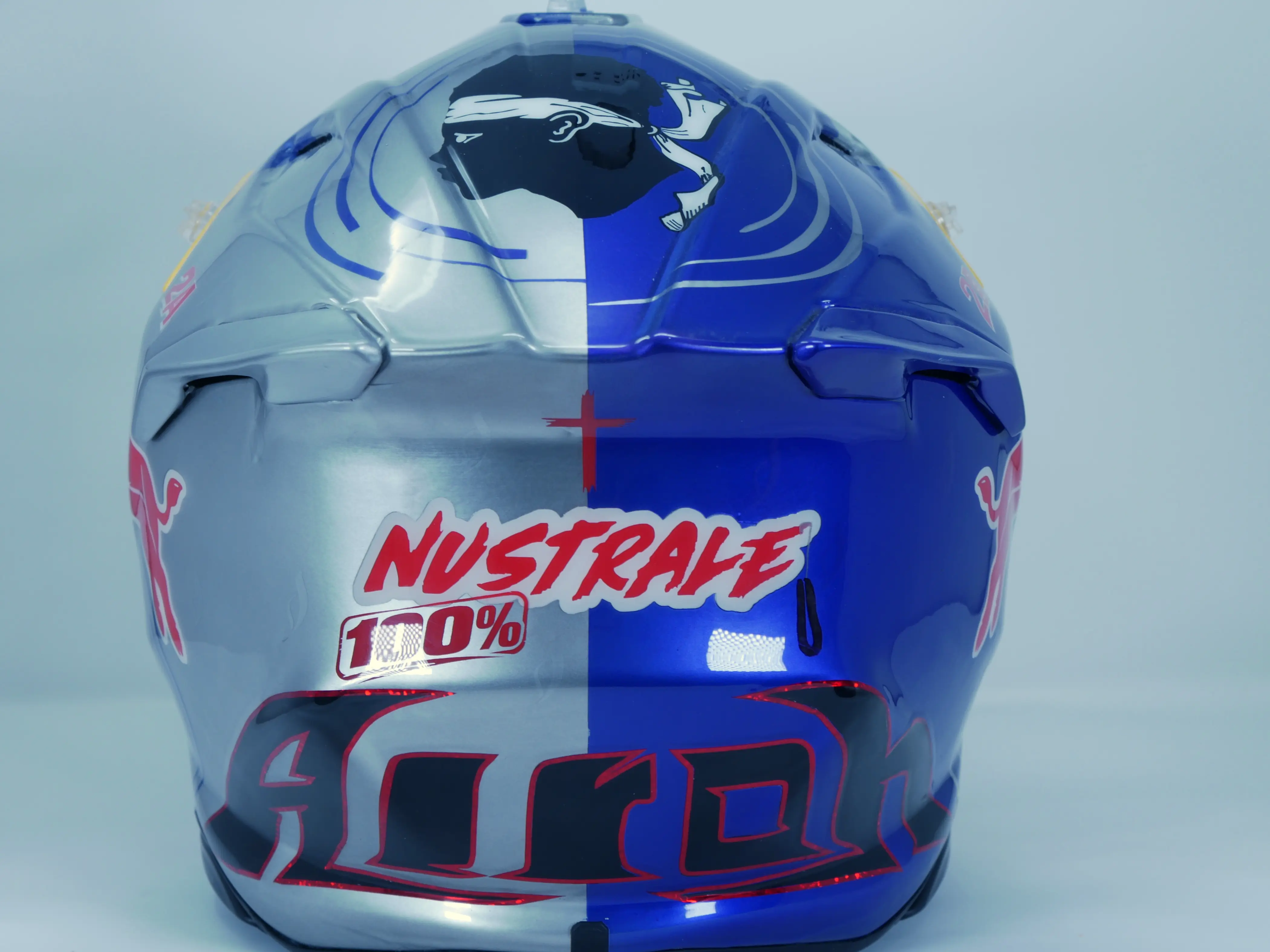 Vue arrière du casque Red Bull Nustrale Testa Mora
